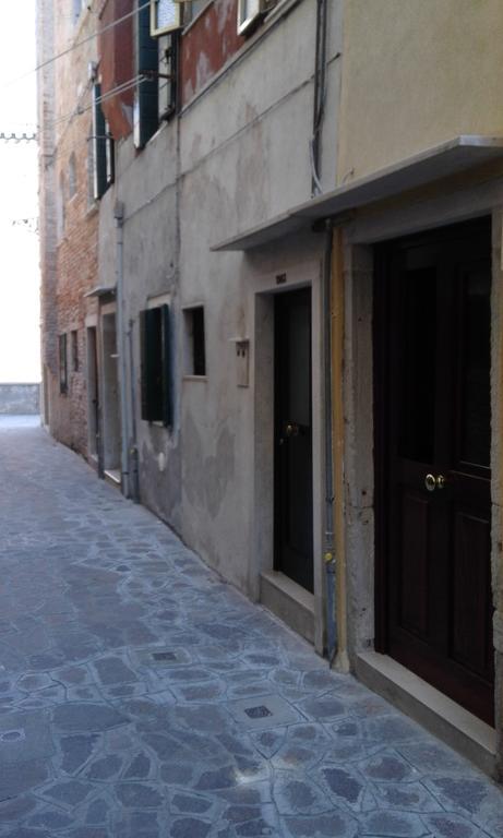 Appartamento Calle Dei Preti Veneţia Exterior foto